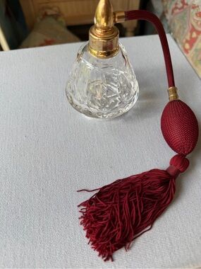 Vintage Cut Glass Perfume Atomizer with Gold-Tone Accents Maroon